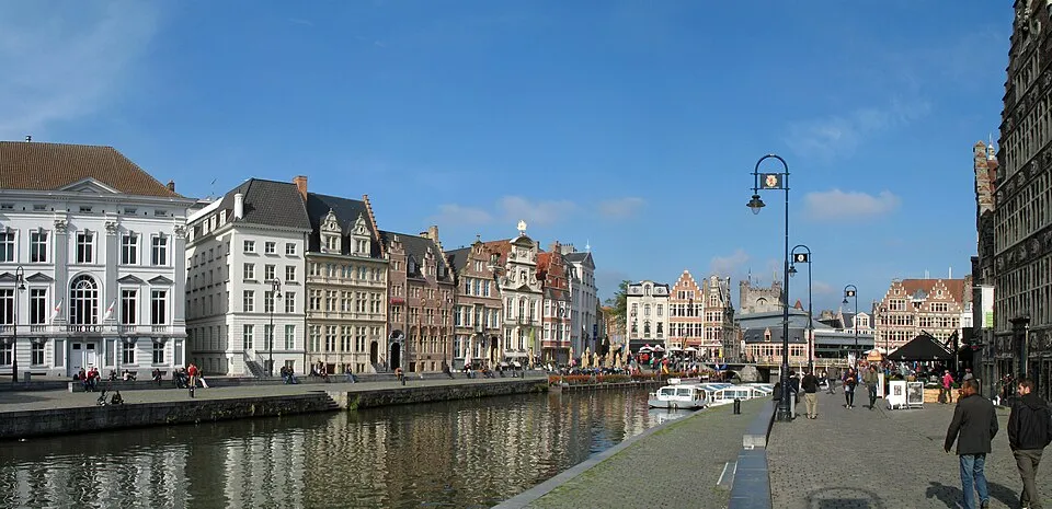 Rail travel and destination illustration for Ghent by train: Global Pass travel guide